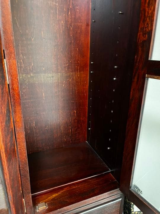 九州民藝家具　大型収納棚(本棚　食器棚) 桜無垢材　経年変化による深いいい色合い