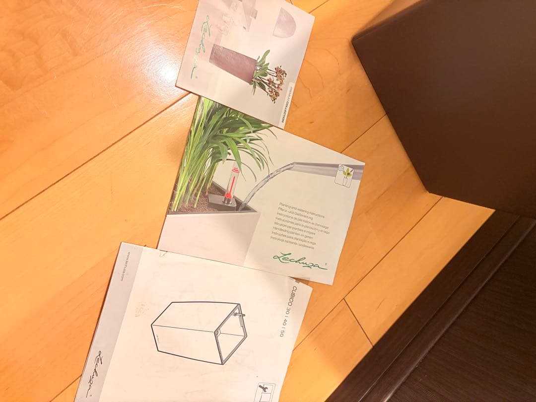 CUBICO レチユーザ30 自動給水プランター　最長12週間水やり不要