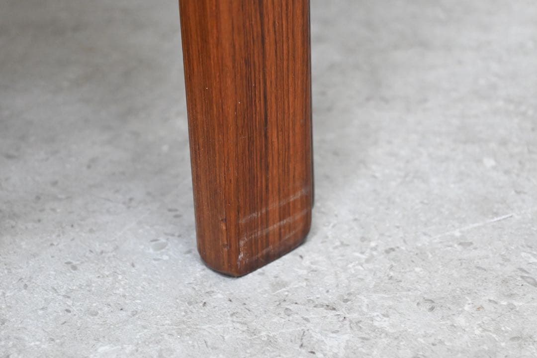 希少品】C.F.C Silkeborg社製 アームチェア 籐張 ローズウッド - メルカリ