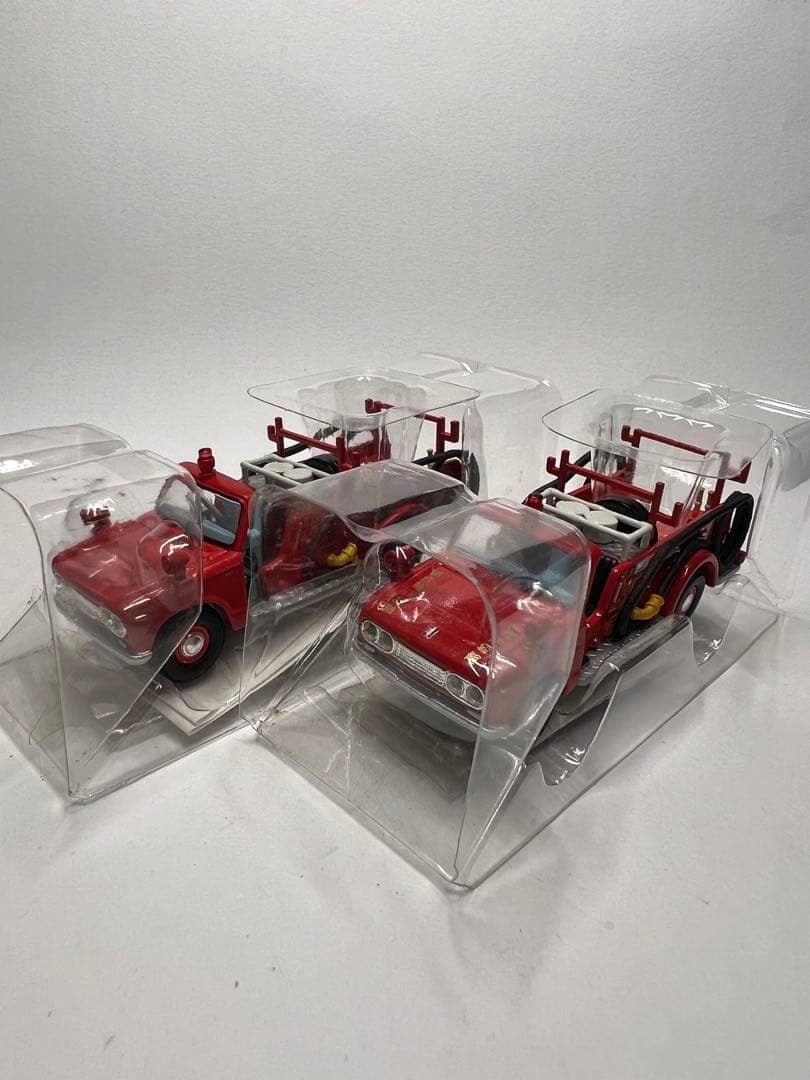 トミカリミテッドビンテージ 日産ジュニアポンプ消防車2種 LV-30aとb