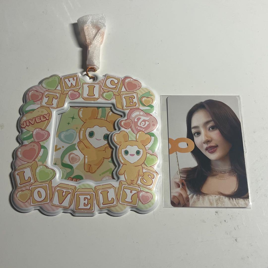 TWICE ジヒョ ジブリー カードホルダー トレカ - メルカリ