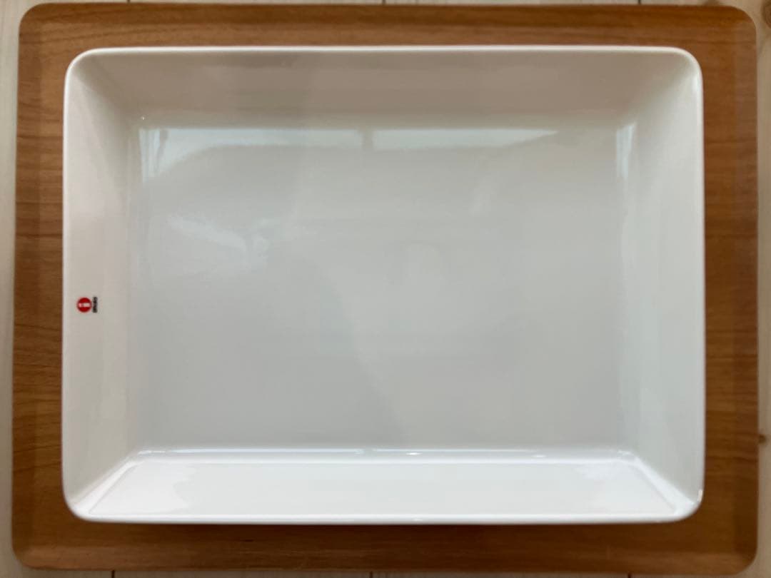 イッタラ　ティーマ　プラター　ワイド　ホワイト