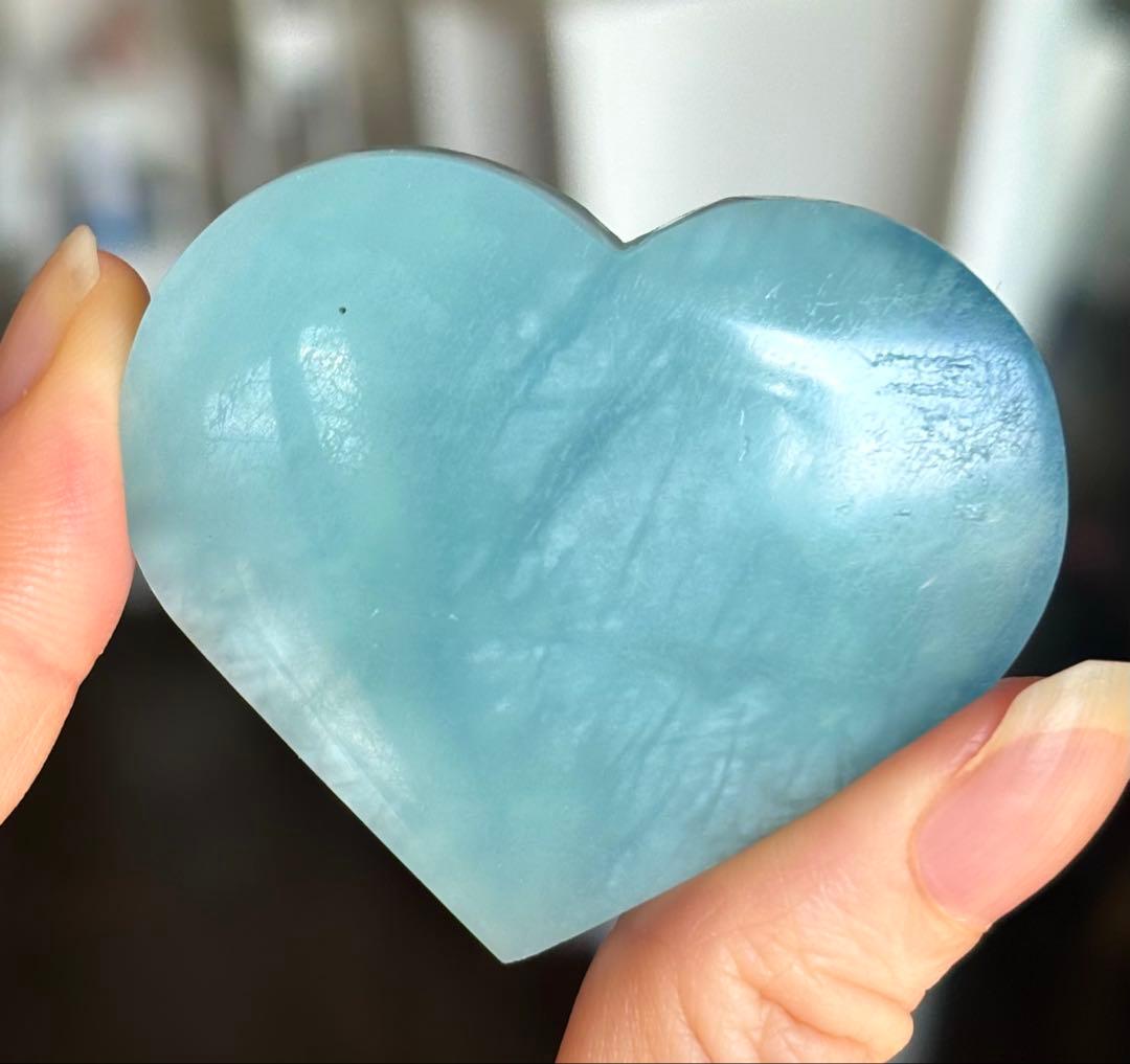リリィ様　高品質　アクアマリン　ハート　握り石　天然石