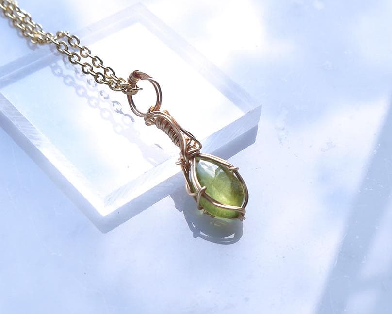 高品質 ベスビアナイト ペンダントトップ◇