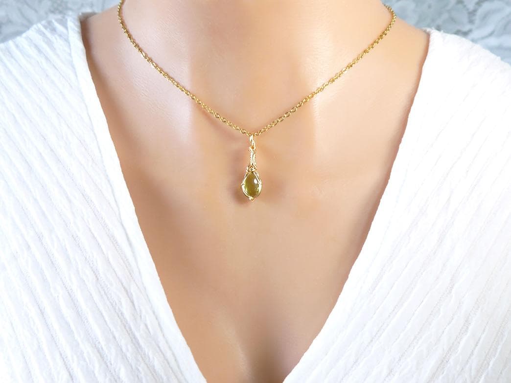 高品質 ベスビアナイト ペンダントトップ◇