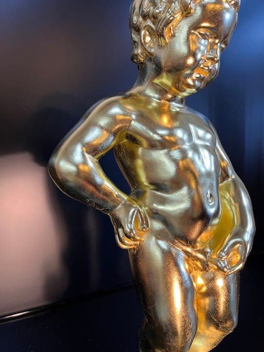 黄金のしょんべん小僧