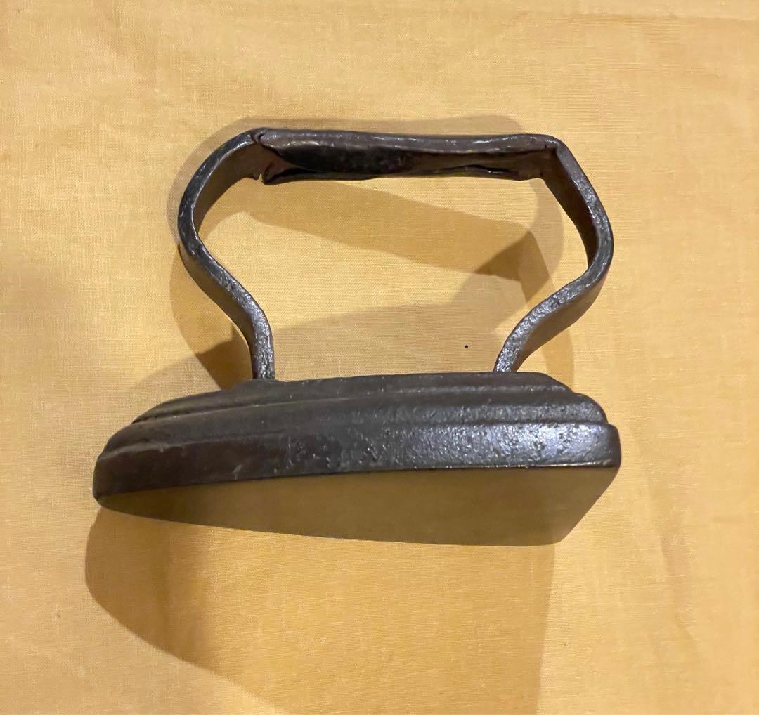 イギリス製アンティークアイロン