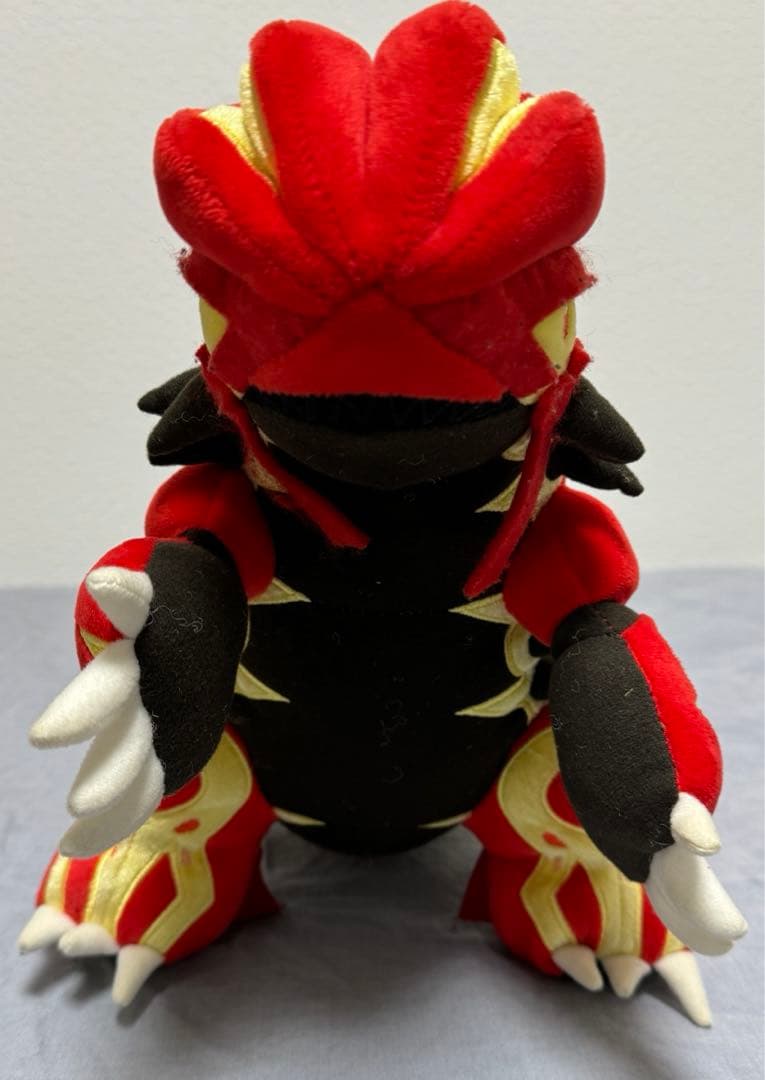 ゲンシグラードン ぬいぐるみ （ポケモンセンター） - メルカリ