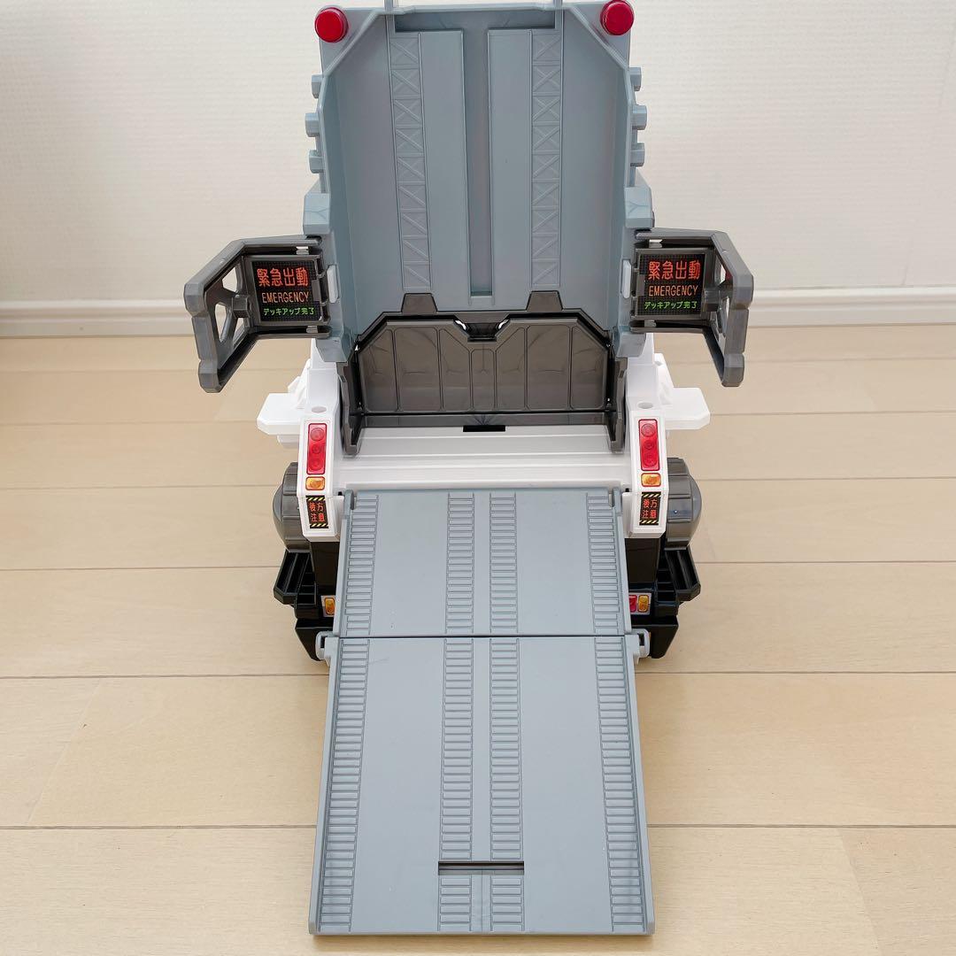 トミカ ジョブレイバー DXブレイバートランスポーター - メルカリ