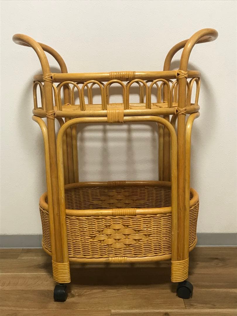 ⭐️ラタン　籐　ランドリーワゴン　収納ワゴン　キャスター付き