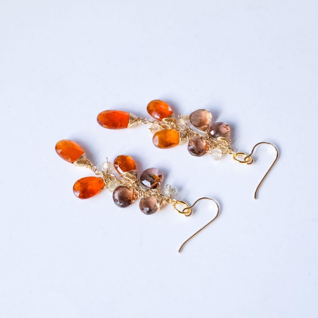 14kgfオレンジカイヤナイト・ブラウンピンクアンダリュサイトピアス