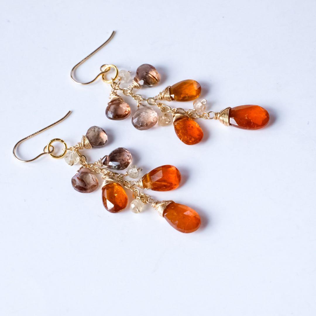 14kgfオレンジカイヤナイト・ブラウンピンクアンダリュサイトピアス