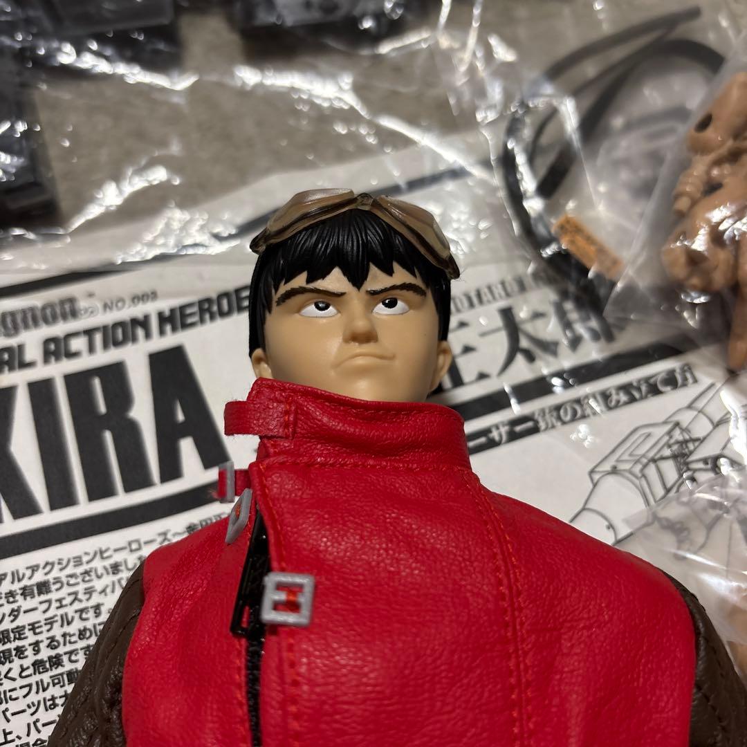 メディコムトイ AKIRA 金田正太郎フィギュア ジャンク - メルカリ
