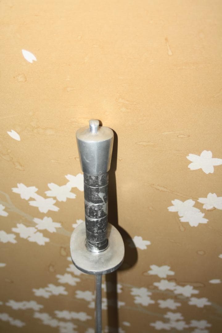 模造刀　海賊　アルミ洋刀　全長８４Cm,重さ９２０ｇ　並品　現状