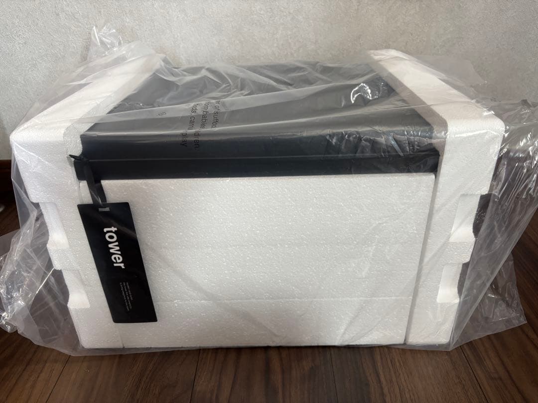 新品　tower ブレッドケース　ヤマザキ　家電　収納
