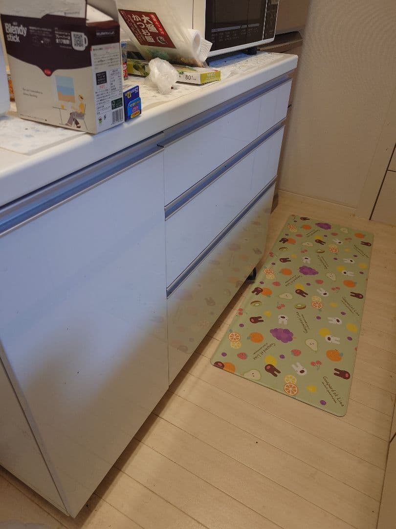 ホワイトキッチンカウンター 4引き出し付き