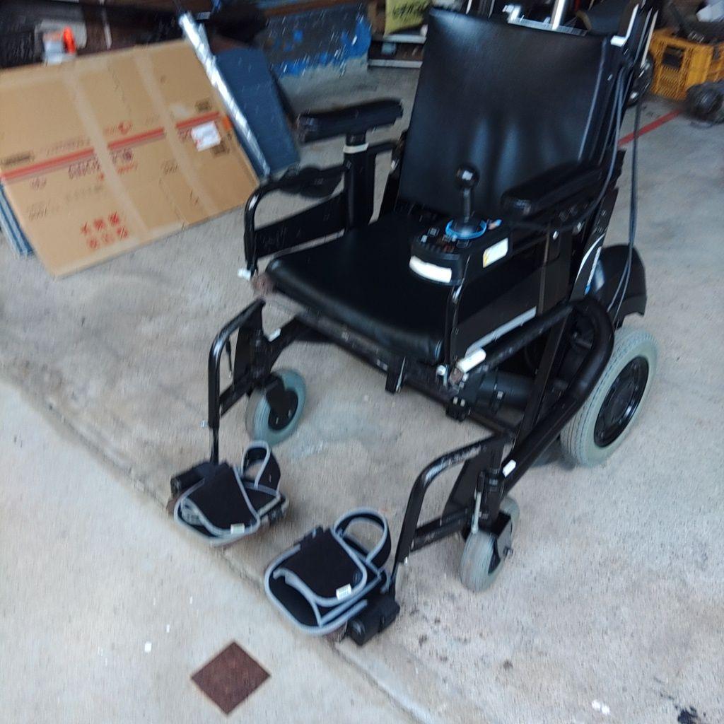 鹿児島出品‼️IMASEN座席昇降式電動車椅子引取限定