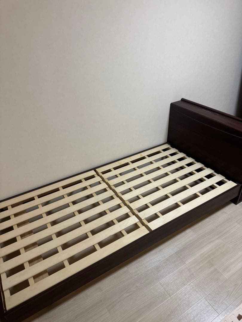 a*3様 フランスベッドのマットレス / フレーム