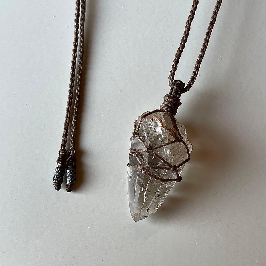 ヒマラヤ水晶 ガネッシュヒマール ＊ マクラメペンダント ネックレス 32