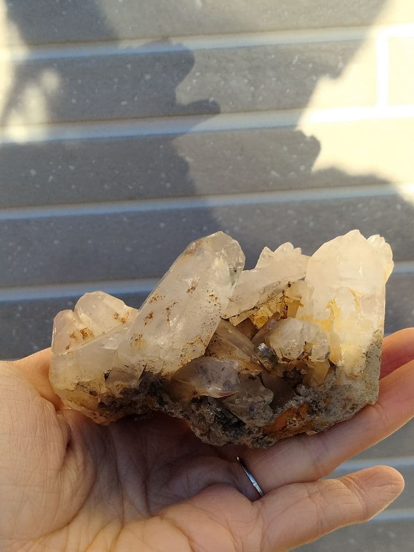 長野県　天然水晶　栗生水晶山産　水晶　原石　192グラム　早い者勝ち