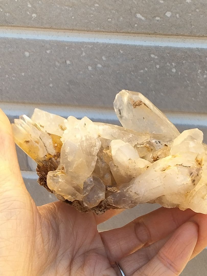 長野県　天然水晶　栗生水晶山産　水晶　原石　192グラム　早い者勝ち