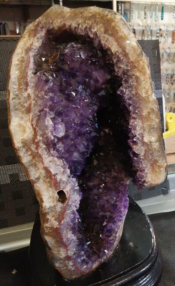 ウルグアイ産 アメジストドーム 6.8kg