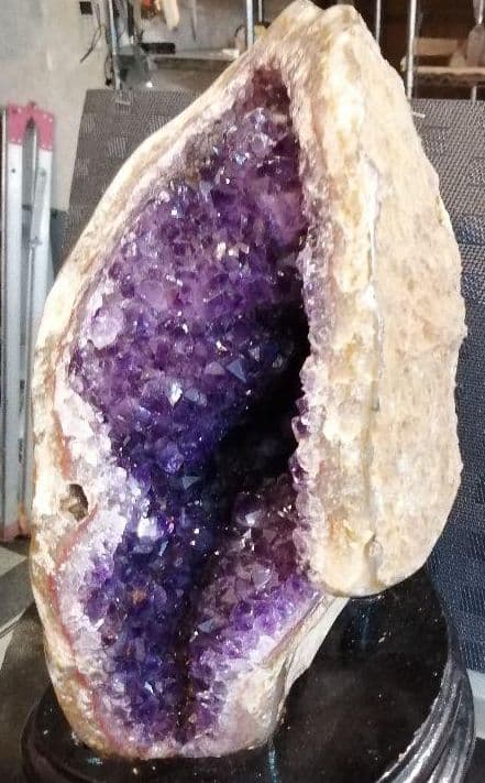 ウルグアイ産 アメジストドーム 6.8kg
