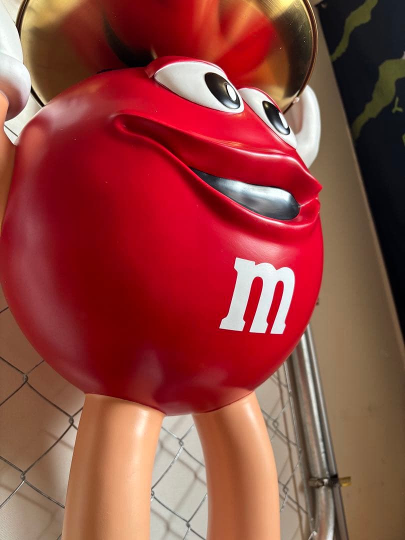 エムアンドエムズ　特大ディスプレイ　置き物