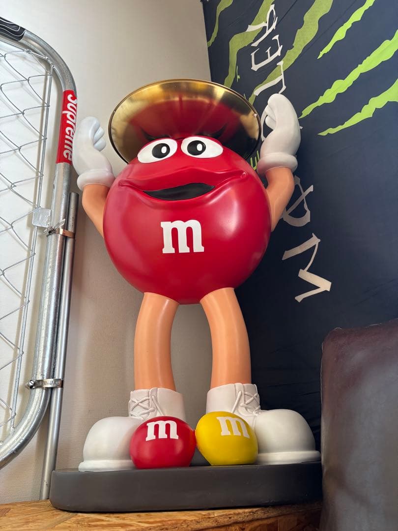 エムアンドエムズ　特大ディスプレイ　置き物