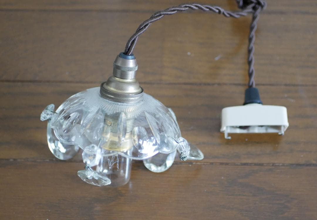 フランス　アンティーク　小さなシャンデリア　電球付き　カフェ