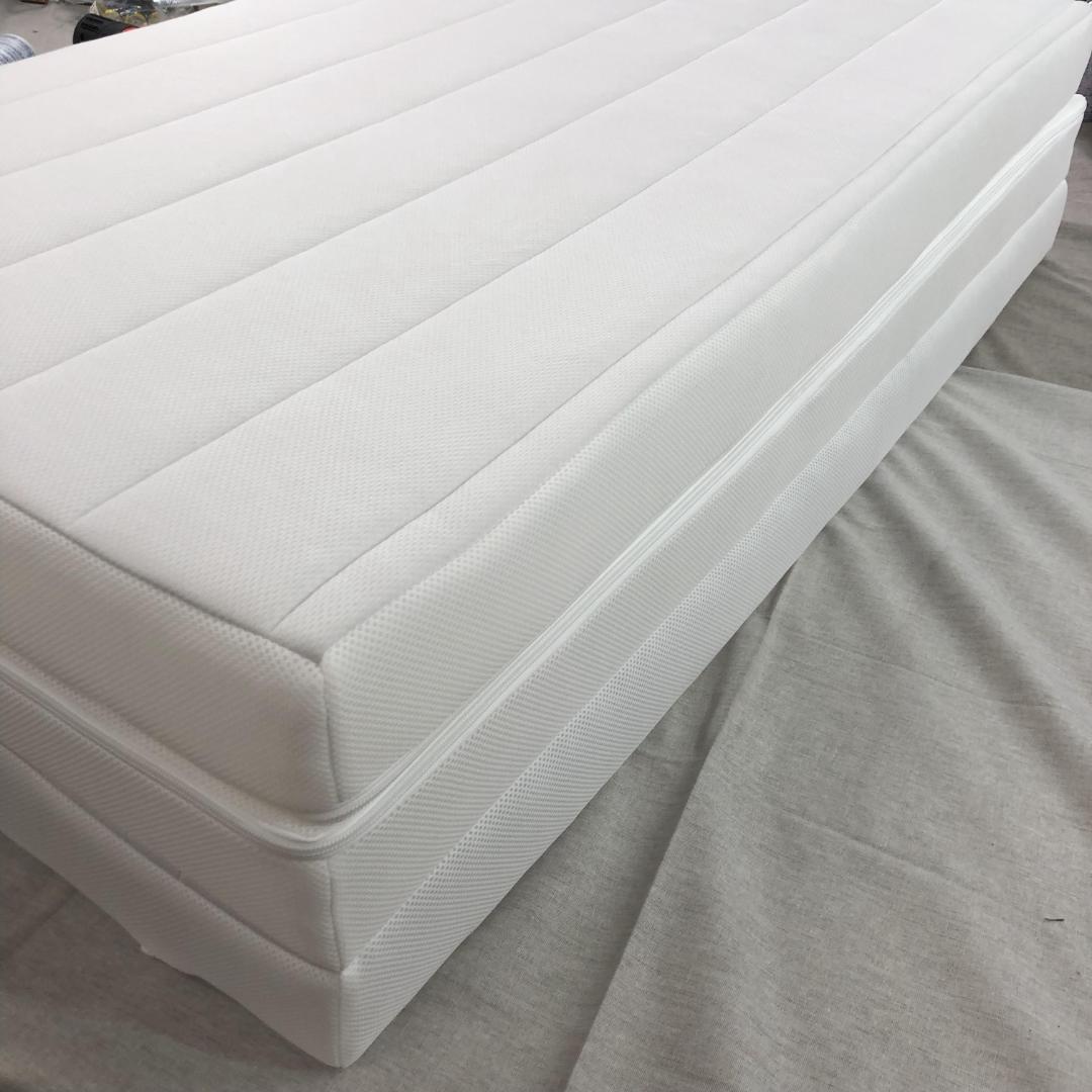 P*1様 エアウィーヴ マットレス セミダブル スマート Z01 三つ折り 厚さ