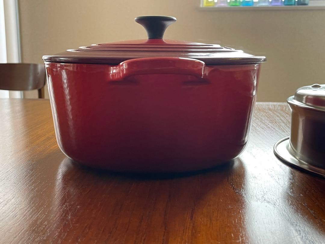 良品】ル・クルーゼ ココットロンド 22cm チェリーレッド スチーマー