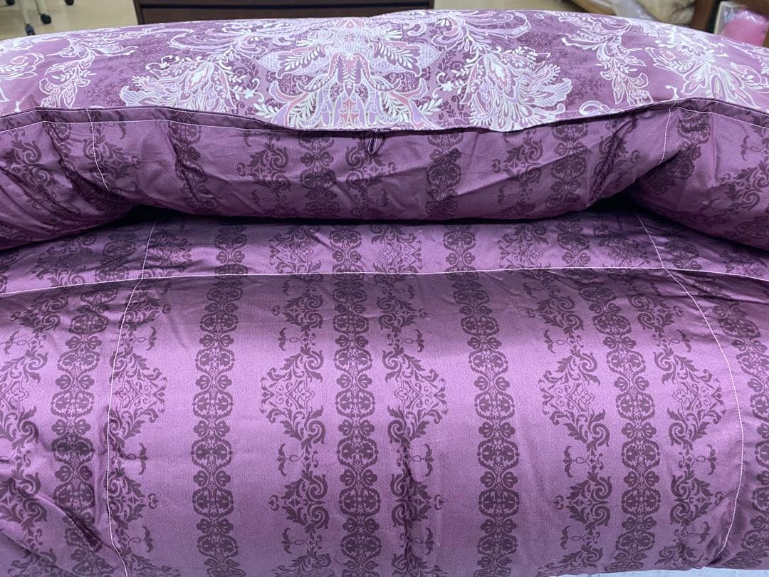 ダブルサイズ　西川　羽毛掛け布団・産ホワイトグースダウン９０%