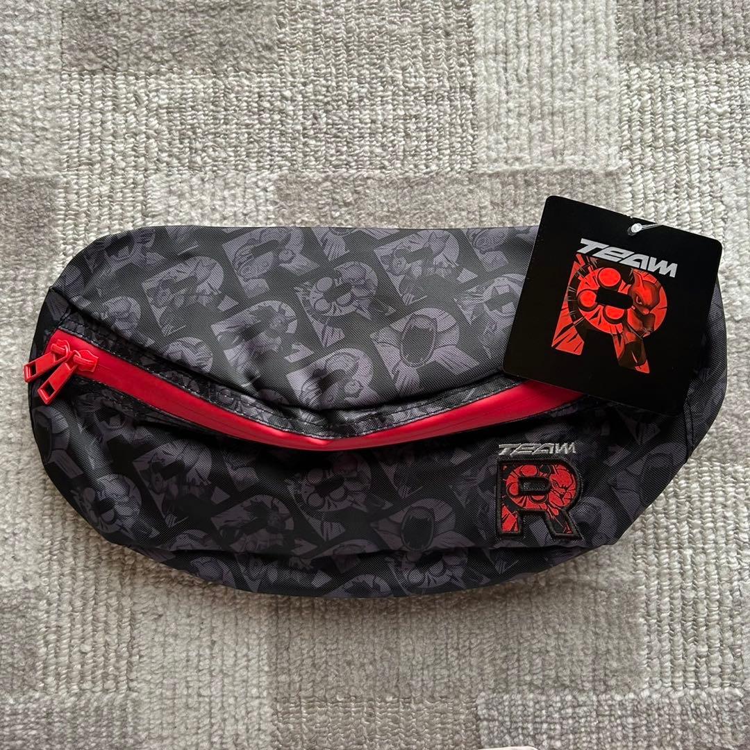 新品 ポケモン ロケット団 ボディバッグ Team Rocket ボディーバッグ