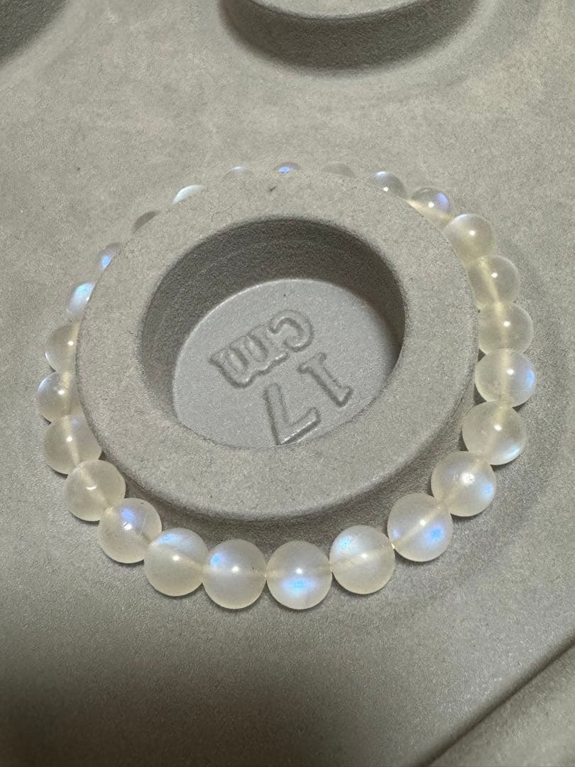 最上級ロイヤルブルームーンストーン　8mm