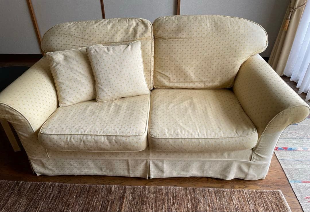 ローラアシュレイ ウィンチェスター2シーターソファ ステラ柄　ゴールド