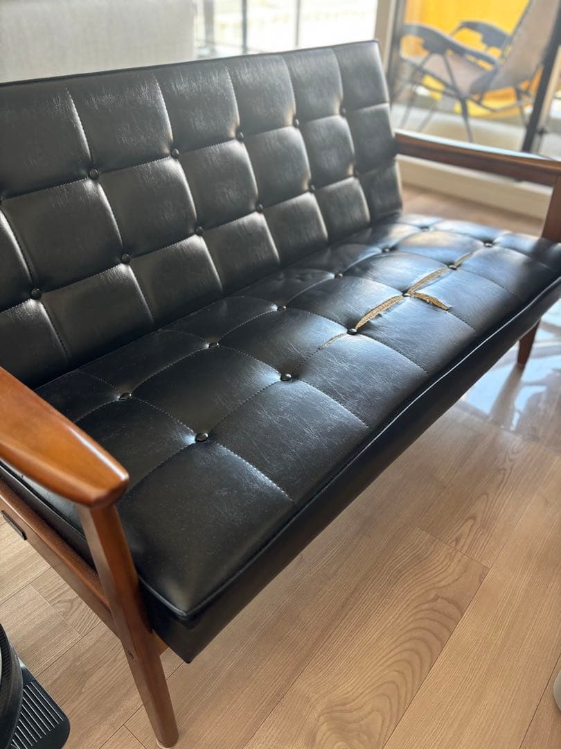 カリモク60 Ｋチェア　2シーター　ダメージ品