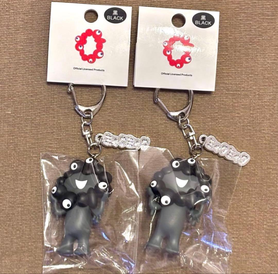 完売品・当日発送】ミャクミャク 黒 立体 キーホルダー プレート付き