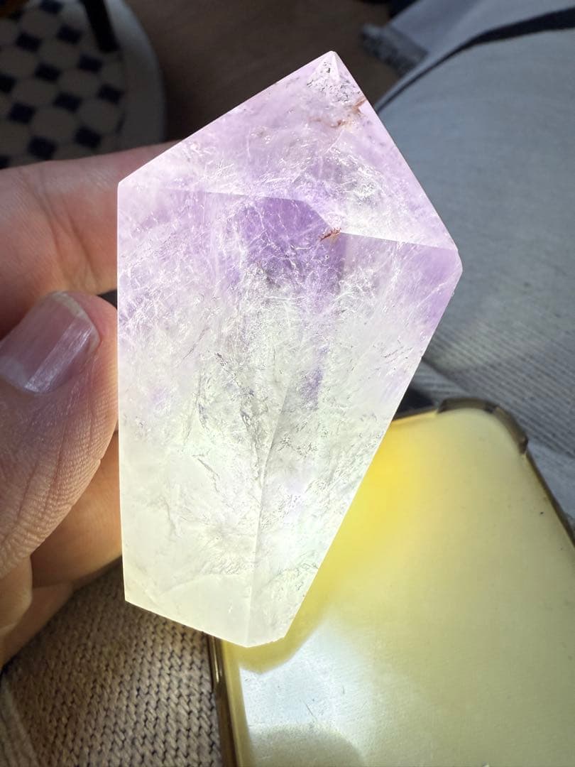 新品高品質アメジストワンド　魔法の杖　原石　六角柱　アメジストポイント　送料無料