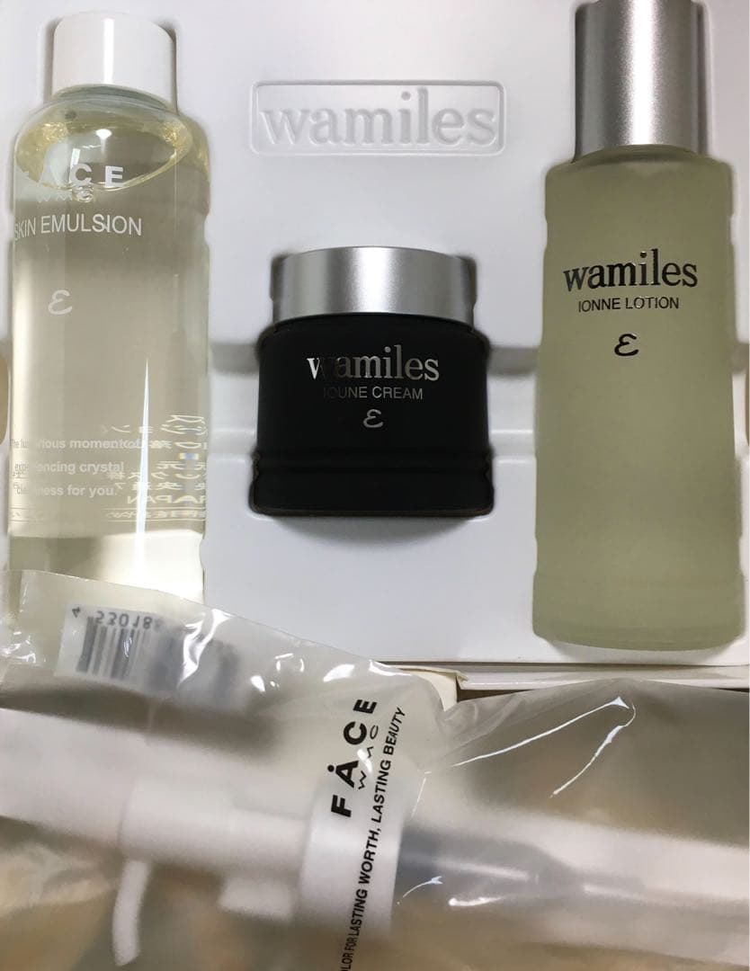 ワミレススキンケアセット【お得プレゼント付】