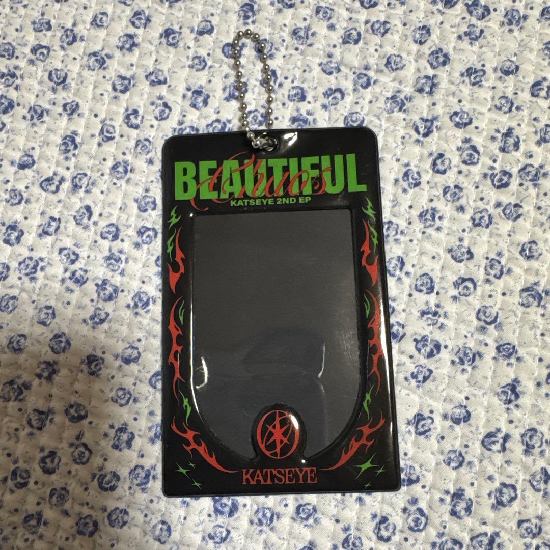 KATSEYE ユンチェ トレカ 公式品 - メルカリ