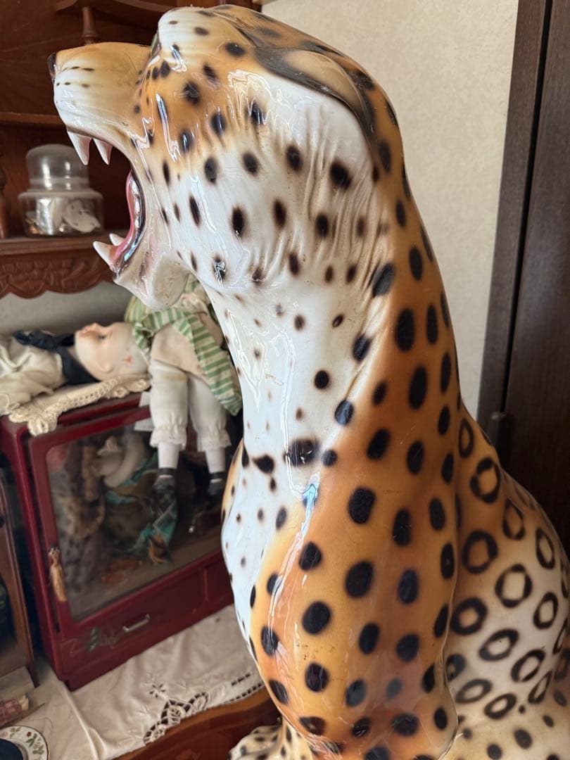 とら　タイガー　陶器　置物