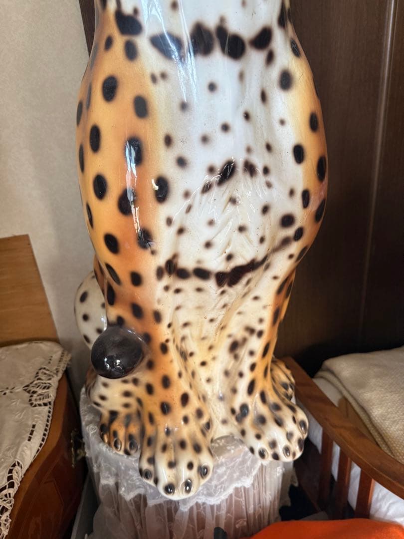 とら　タイガー　陶器　置物