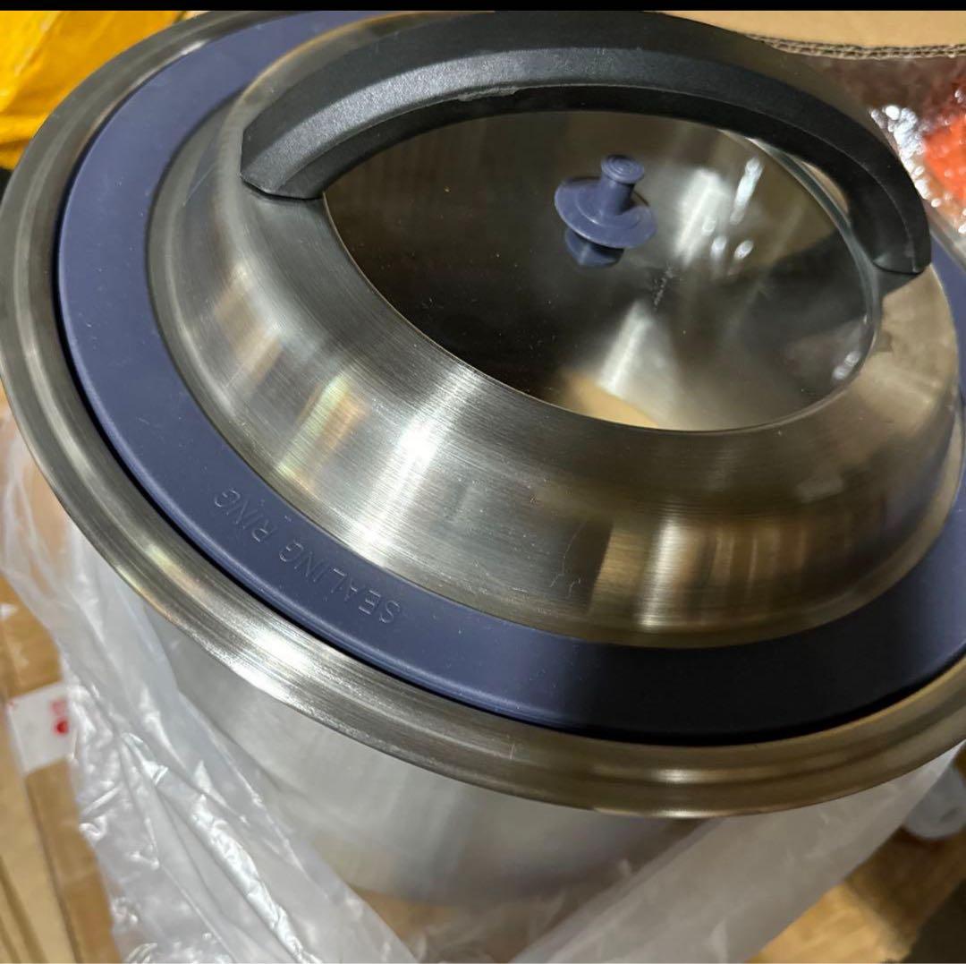 米びつ 真空 米櫃 容器 負圧シール ライスストッカー 米 ステンレス製米桶