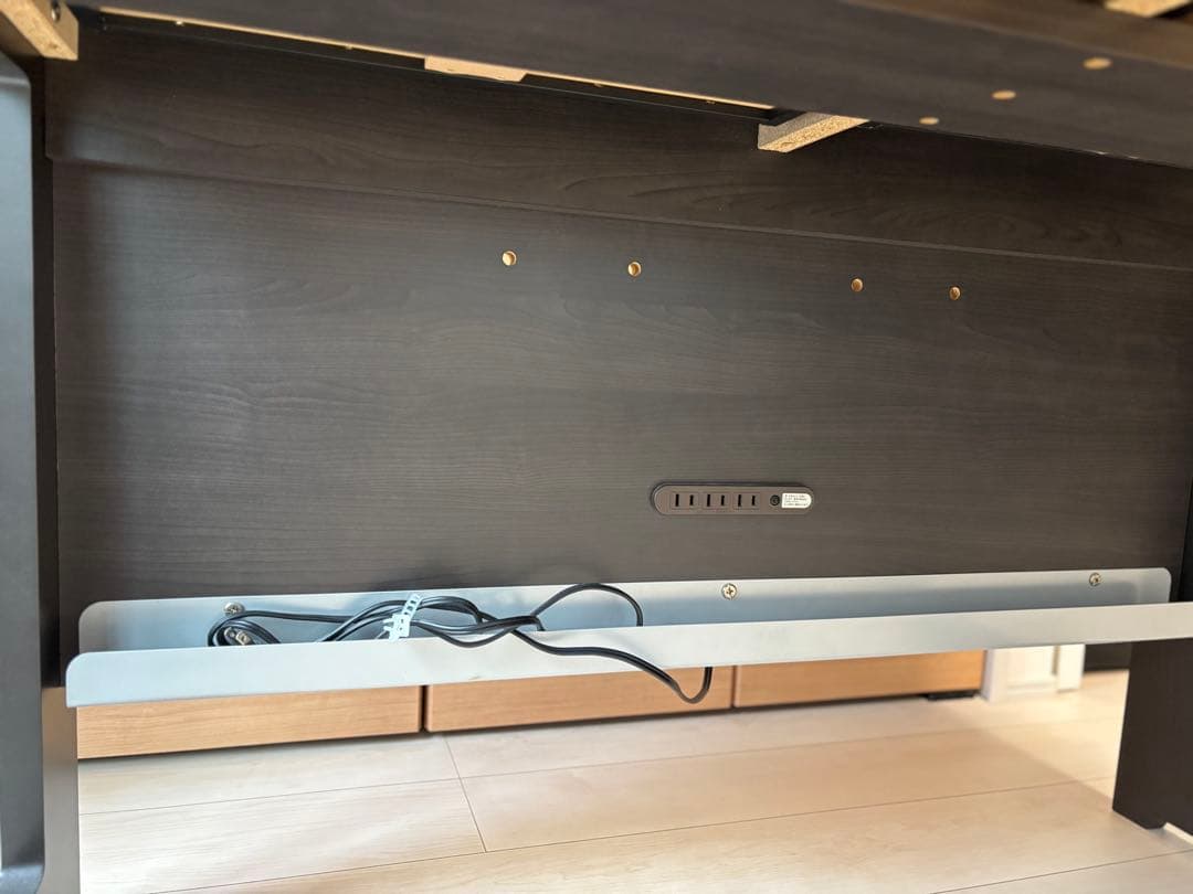 【値下げ】KOIZUMI コイズミWISE 学習机　KWD-632BW