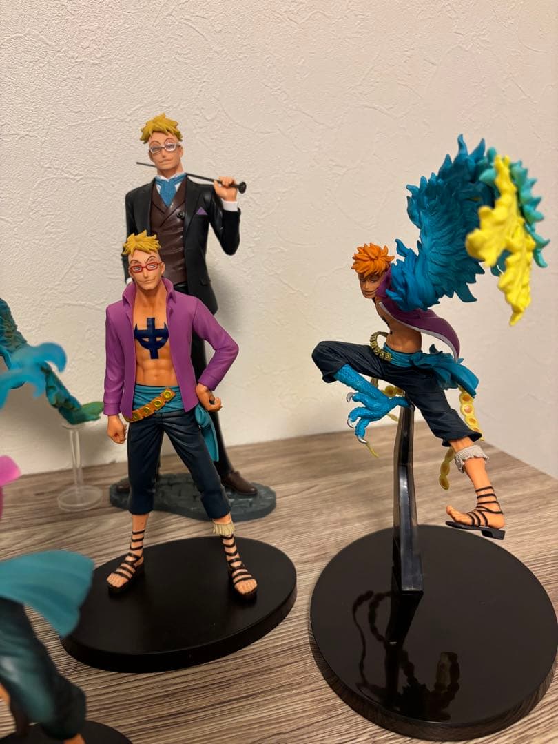 不死鳥マルコ　フィギュアセット　(日曜日まで大幅お値下げ)