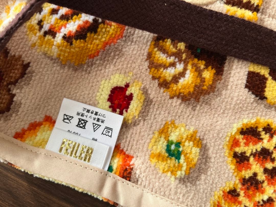 フェイラー♡新品未使用　お菓子柄エプロン