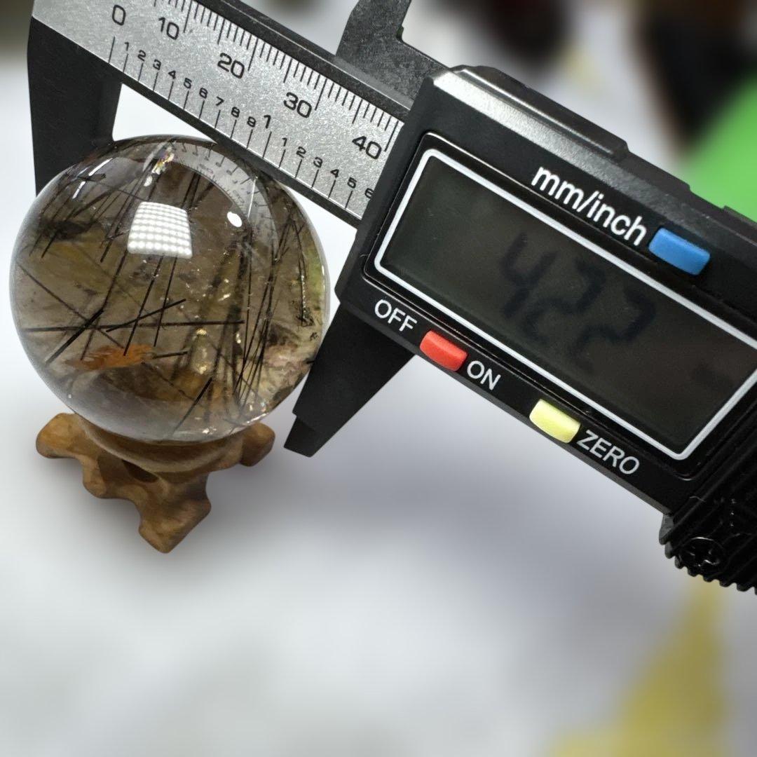 希少　透明度抜群　ブラックルチルスフィア　スモーキー　丸玉