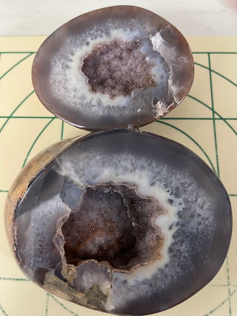 天然石　トレジャー瑪瑙聚宝盆 と　高透明　綺麗　水晶うさぎ　バラ可