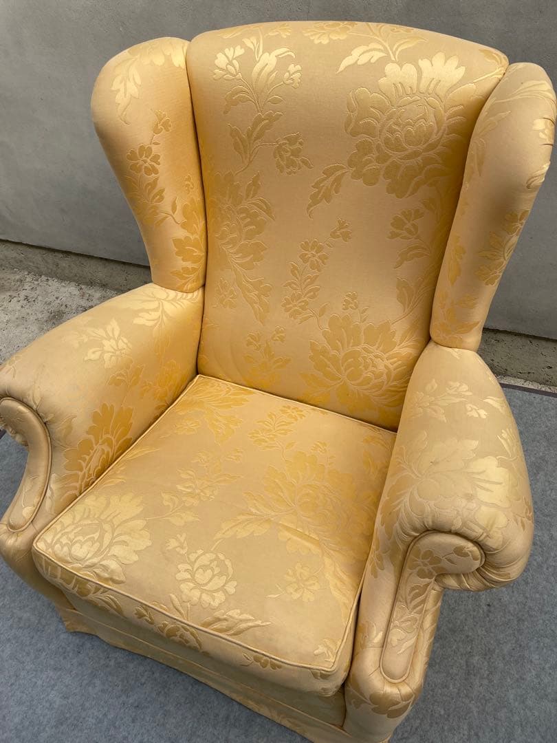 割と綺麗　メーカー不明　アンティーク？1人掛け　ソファ